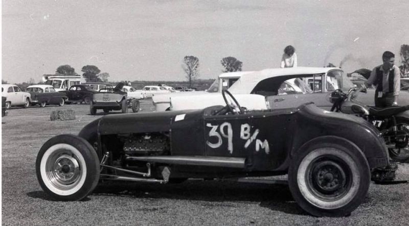 Click image for larger version

Name:	2htr2442.jpg
Views:	86
Size:	59.7 KB
ID:	102514