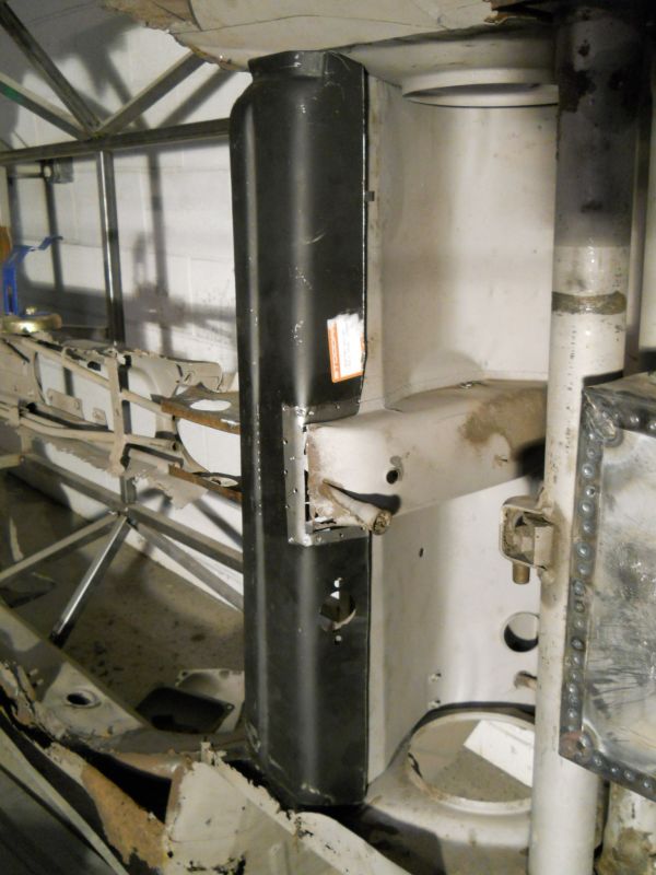 Click image for larger version

Name:	Achassis295.JPG
Views:	80
Size:	68.7 KB
ID:	53755