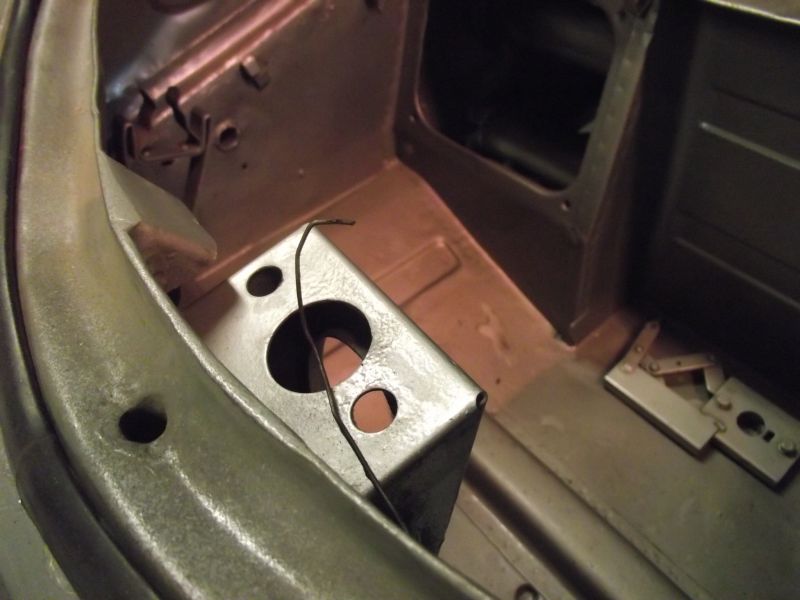 Click image for larger version

Name:	carrera937.JPG
Views:	104
Size:	52.6 KB
ID:	7963