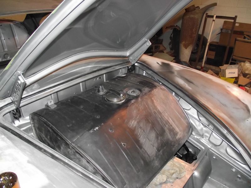 Click image for larger version

Name:	carrera943.JPG
Views:	99
Size:	79.4 KB
ID:	7982