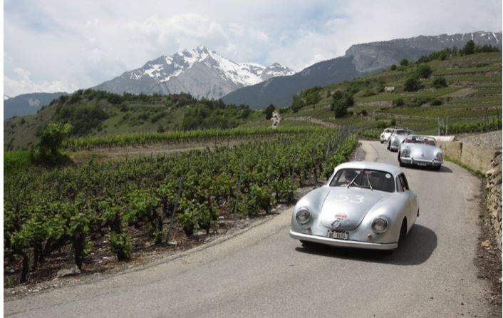 Click image for larger version

Name:	356G052Montreux.JPG
Views:	72
Size:	64.2 KB
ID:	63003