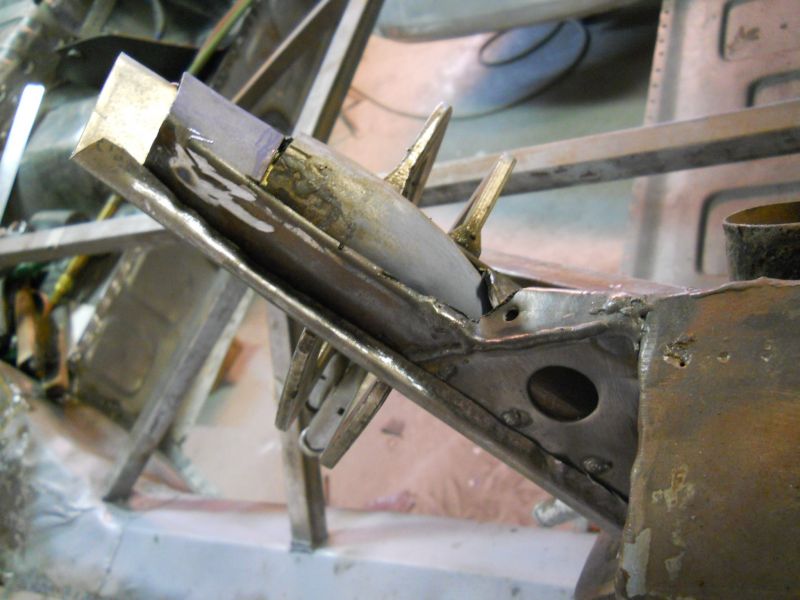 Click image for larger version

Name:	Achassis1931.JPG
Views:	75
Size:	63.7 KB
ID:	46908