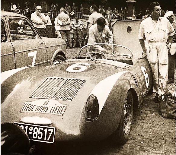 Click image for larger version

Name:	550LRL55Storezgacon1.JPG
Views:	173
Size:	105.8 KB
ID:	103532