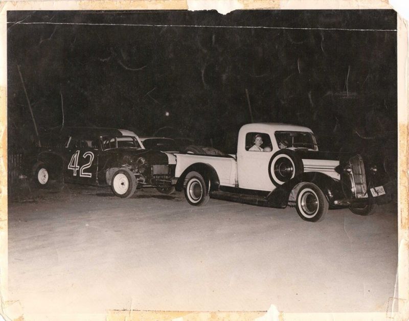 Click image for larger version

Name:	ahtrgdsa11803.jpg
Views:	41
Size:	67.6 KB
ID:	62877