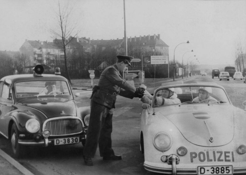 Click image for larger version

Name:	ystdd6356.jpg
Views:	65
Size:	55.4 KB
ID:	77344