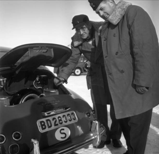 Click image for larger version

Name:	ystd903033.jpg
Views:	66
Size:	33.8 KB
ID:	76663