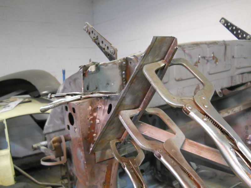 Click image for larger version

Name:	Achassis1772.JPG
Views:	105
Size:	63.4 KB
ID:	45776