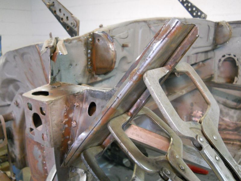 Click image for larger version

Name:	Achassis1774.JPG
Views:	101
Size:	69.8 KB
ID:	45814