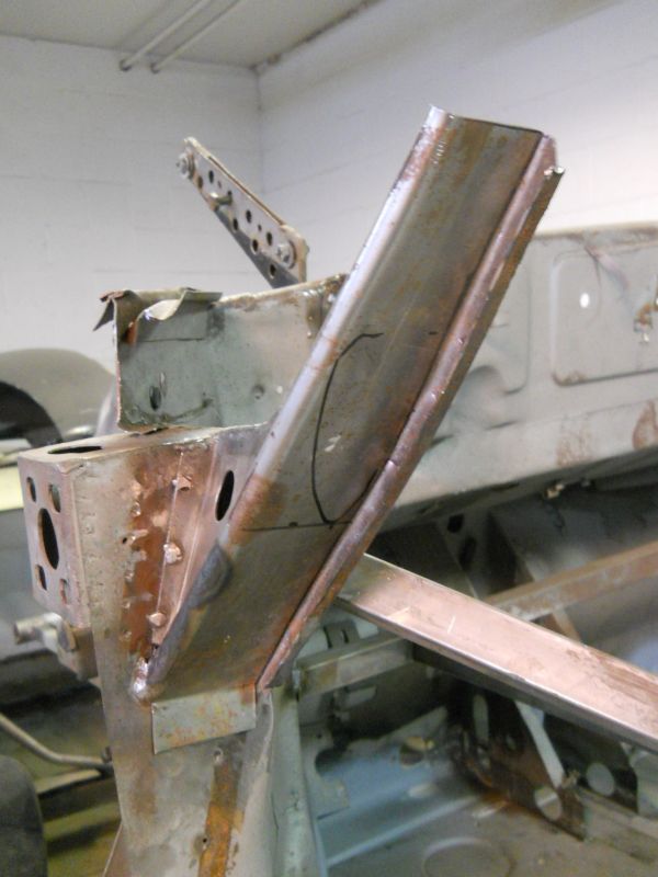 Click image for larger version

Name:	Achassis1776.JPG
Views:	97
Size:	58.0 KB
ID:	45817