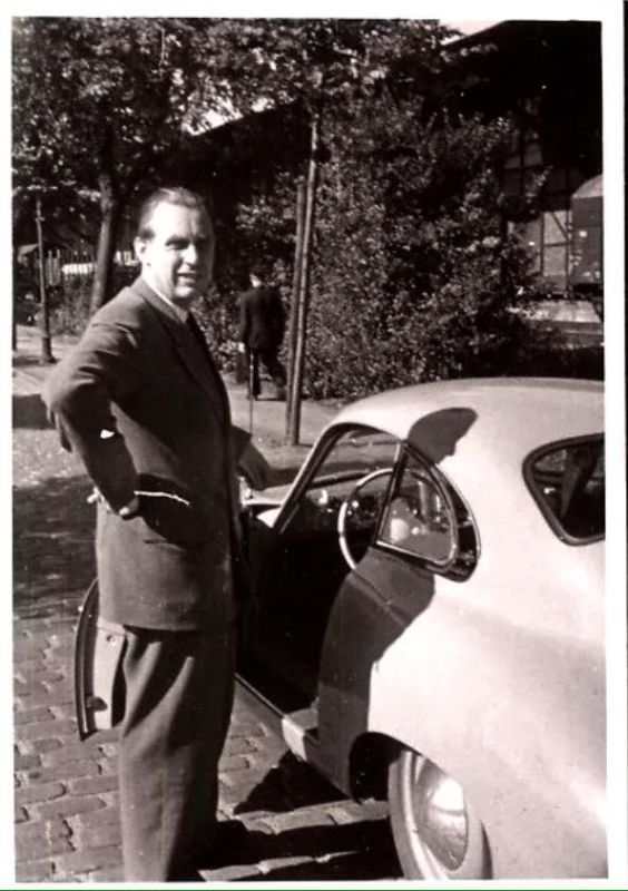 Click image for larger version

Name:	ystddd5361.jpg
Views:	68
Size:	74.6 KB
ID:	83221