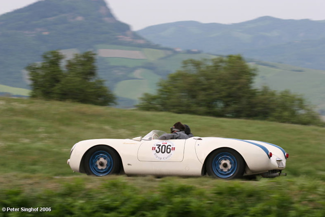 Click image for larger version

Name:	WHITENo306BNX5502.jpg
Views:	86
Size:	99.5 KB
ID:	51549