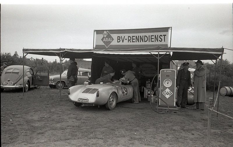 Click image for larger version

Name:	550r11nurburgring54.jpg
Views:	79
Size:	73.9 KB
ID:	86634