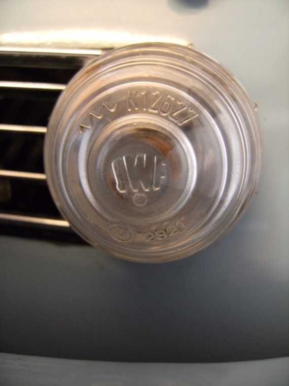 Click image for larger version

Name:	resizeblinkerlens1.jpg
Views:	184
Size:	29.9 KB
ID:	14457