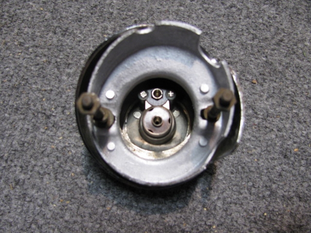 Click image for larger version

Name:	B.RearOfOrgLightAssembly.JPG
Views:	194
Size:	232.5 KB
ID:	14471