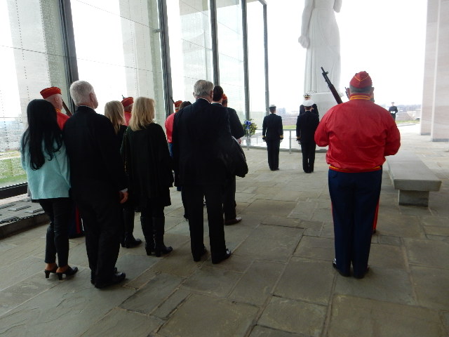 Click image for larger version

Name:	12-17-1713.Family.JPG
Views:	79
Size:	125.6 KB
ID:	95081