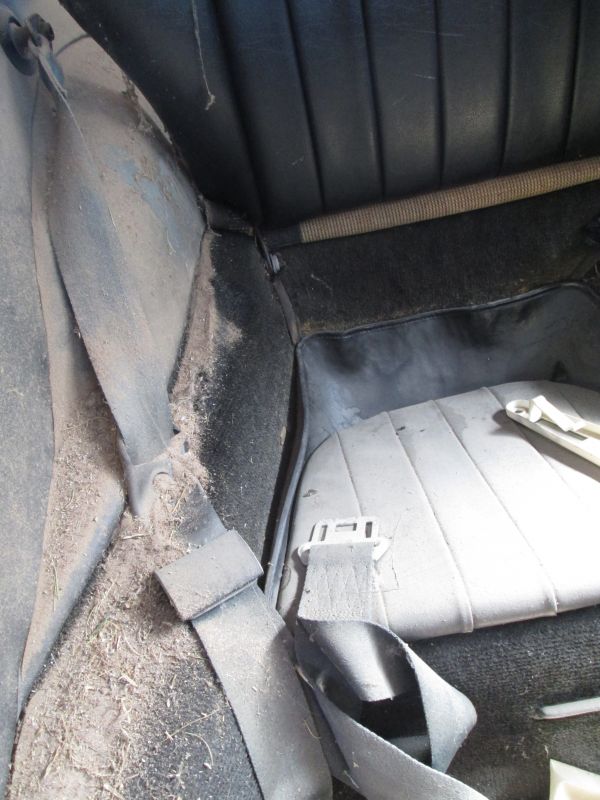 Click image for larger version

Name:	911stash011.JPG
Views:	90
Size:	77.6 KB
ID:	88043