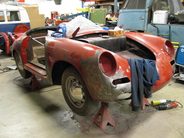 Click image for larger version

Name:	12-0916.CaronJacks12-18-09.JPG
Views:	62
Size:	191.9 KB
ID:	29153