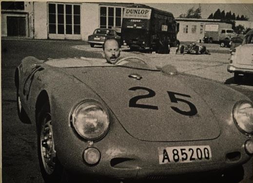 Click image for larger version

Name:	550MaxNathan.JPG
Views:	72
Size:	47.2 KB
ID:	99592