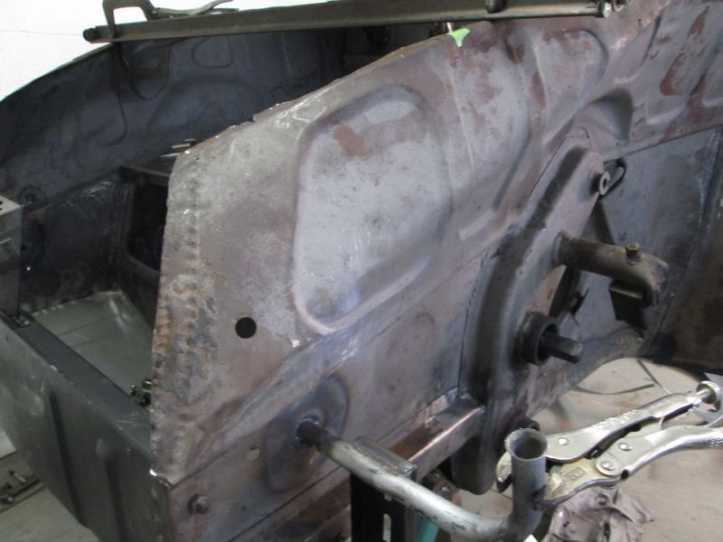 Click image for larger version

Name:	acoupst268.JPG
Views:	92
Size:	60.9 KB
ID:	82556