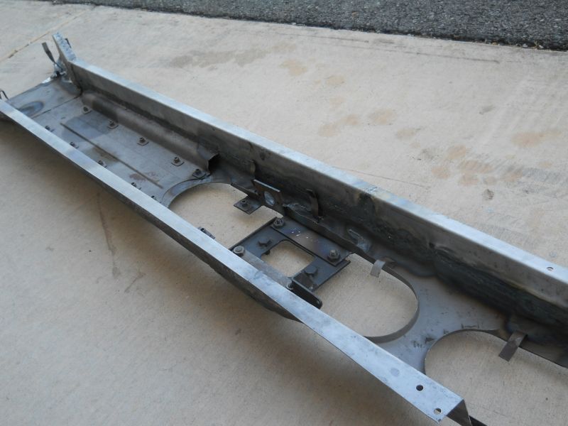 Click image for larger version

Name:	Achassis1638.JPG
Views:	132
Size:	61.8 KB
ID:	45167