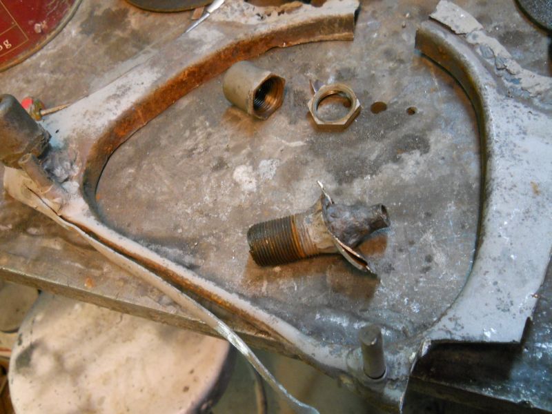 Click image for larger version

Name:	Achassis1641.JPG
Views:	118
Size:	81.9 KB
ID:	45196