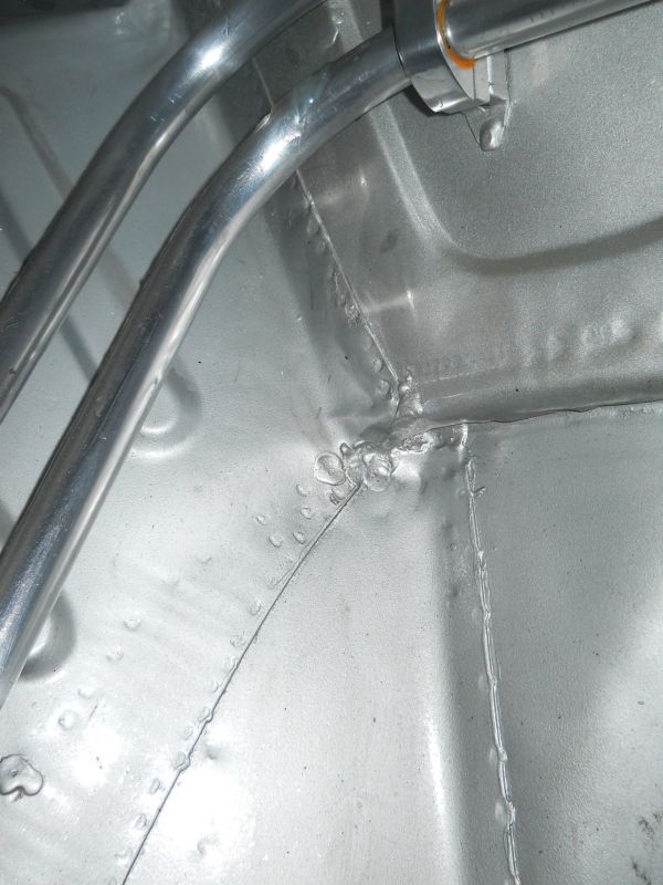 Click image for larger version

Name:	Achassis2266.JPG
Views:	80
Size:	69.0 KB
ID:	50281