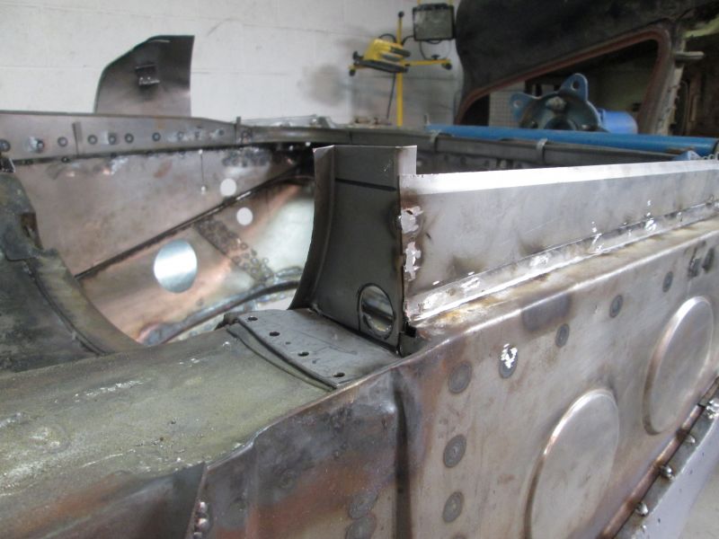 Click image for larger version

Name:	Achassis5166.JPG
Views:	108
Size:	62.3 KB
ID:	75174