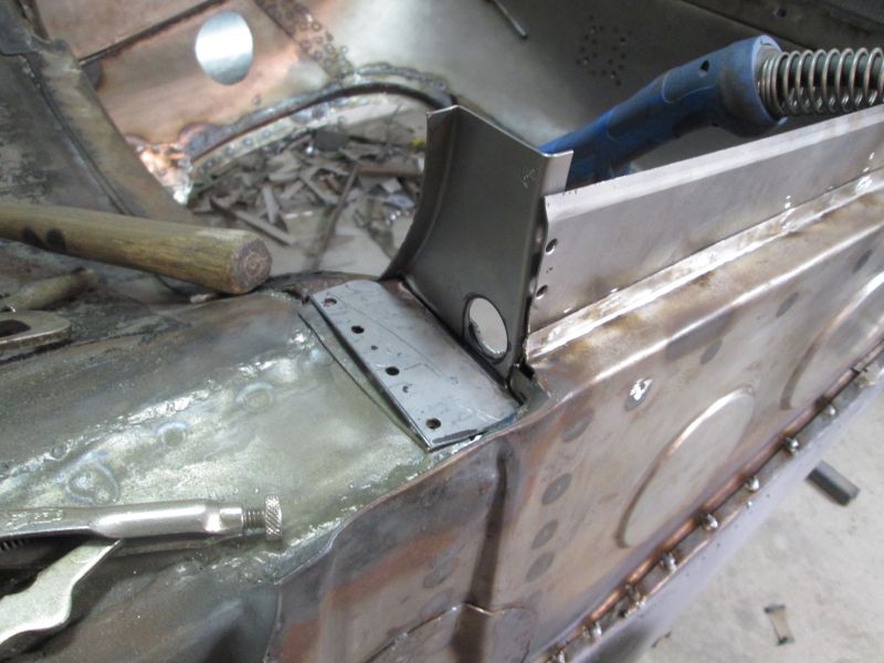 Click image for larger version

Name:	Achassis5162.JPG
Views:	93
Size:	69.4 KB
ID:	75172