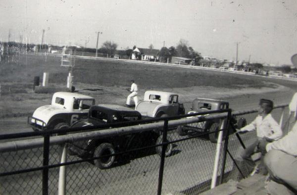 Click image for larger version

Name:	156370htreyu1462.jpg
Views:	60
Size:	34.2 KB
ID:	58396