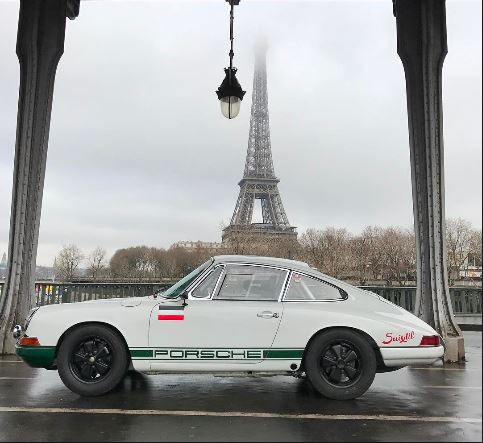 Click image for larger version

Name:	911TARETRO.JPG
Views:	71
Size:	44.3 KB
ID:	85246