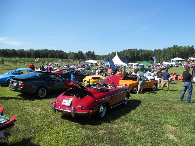 Click image for larger version

Name:	9-15-138.PorschesOpenEarlyClasses.JPG
Views:	64
Size:	298.3 KB
ID:	27116