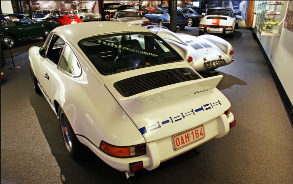 Click image for larger version

Name:	550dIeteren.JPG
Views:	70
Size:	56.1 KB
ID:	78063